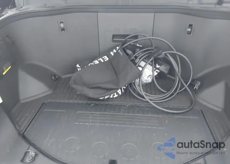 2025 Ford F-150 Lightning Flash z USA, uszkodzony, nr VIN 1FTVW3L71SWG05420